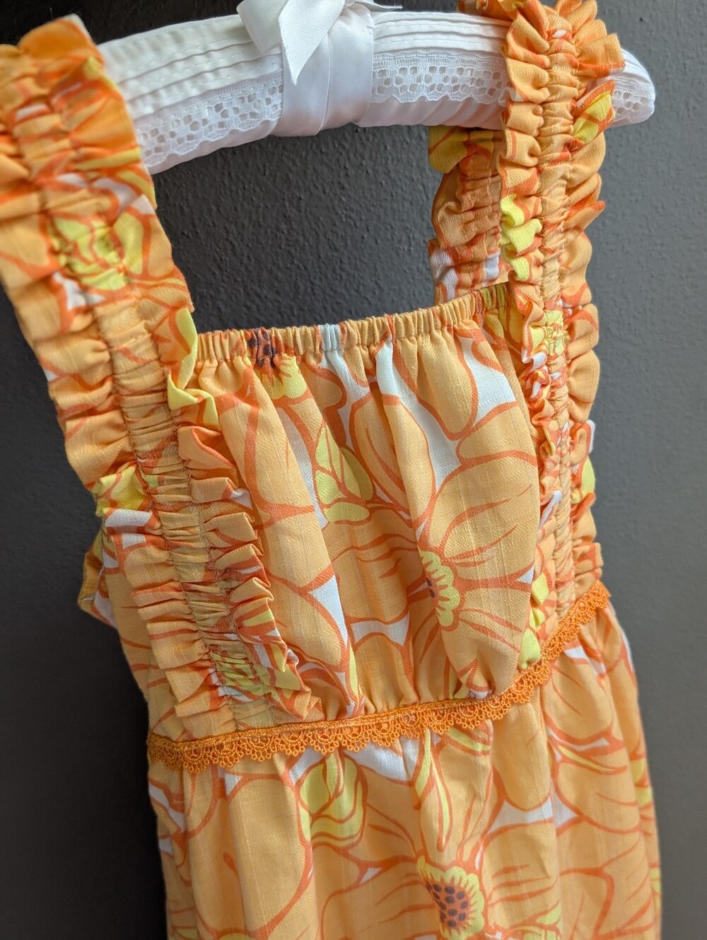Rachel Zoe Girls Floral Maxi Dress Size 8 Orange Yellow Tie Back Smocked Ruffle - Picture 2 of 6
